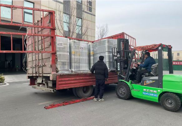 Okrasna folija Future Color se bo pravočasno naložila